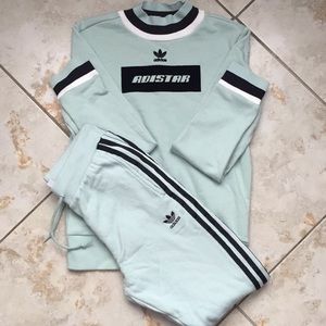 Adidas adistar set in teal.